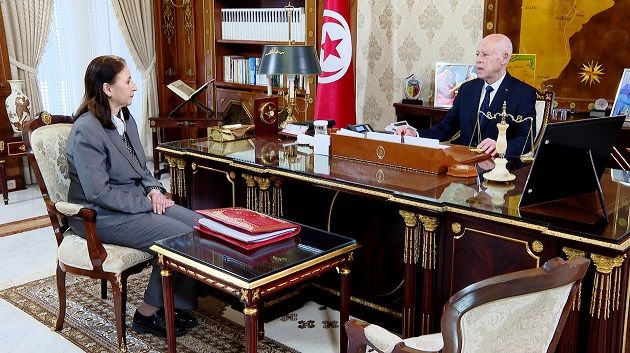 رئيس-الجمهورية-ضرورة-وضع-مشاريع-النصوص-بشكل-يقطع-نهائيا-مع-الماضي