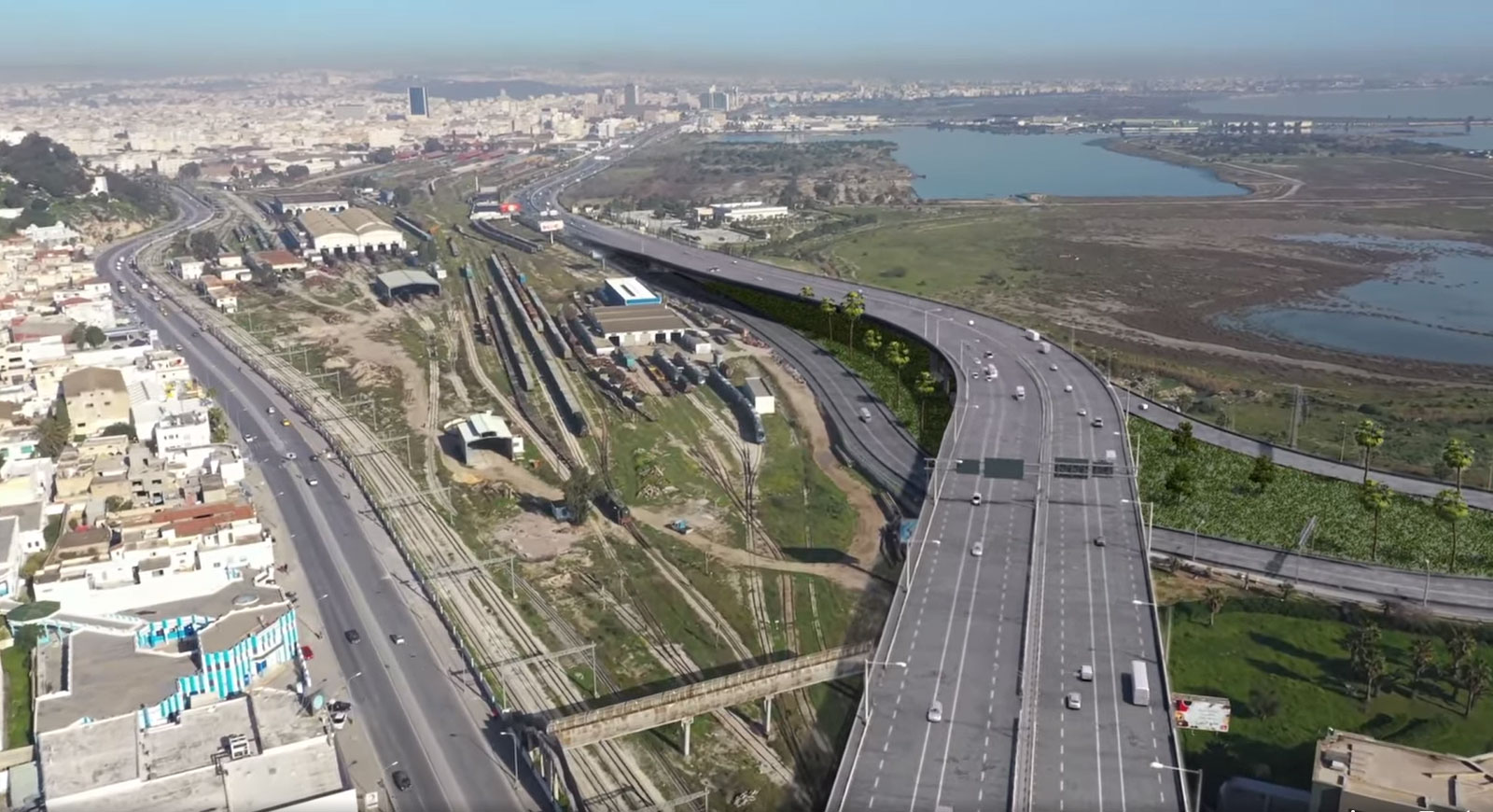 1746603436351-1587ddf46b2e