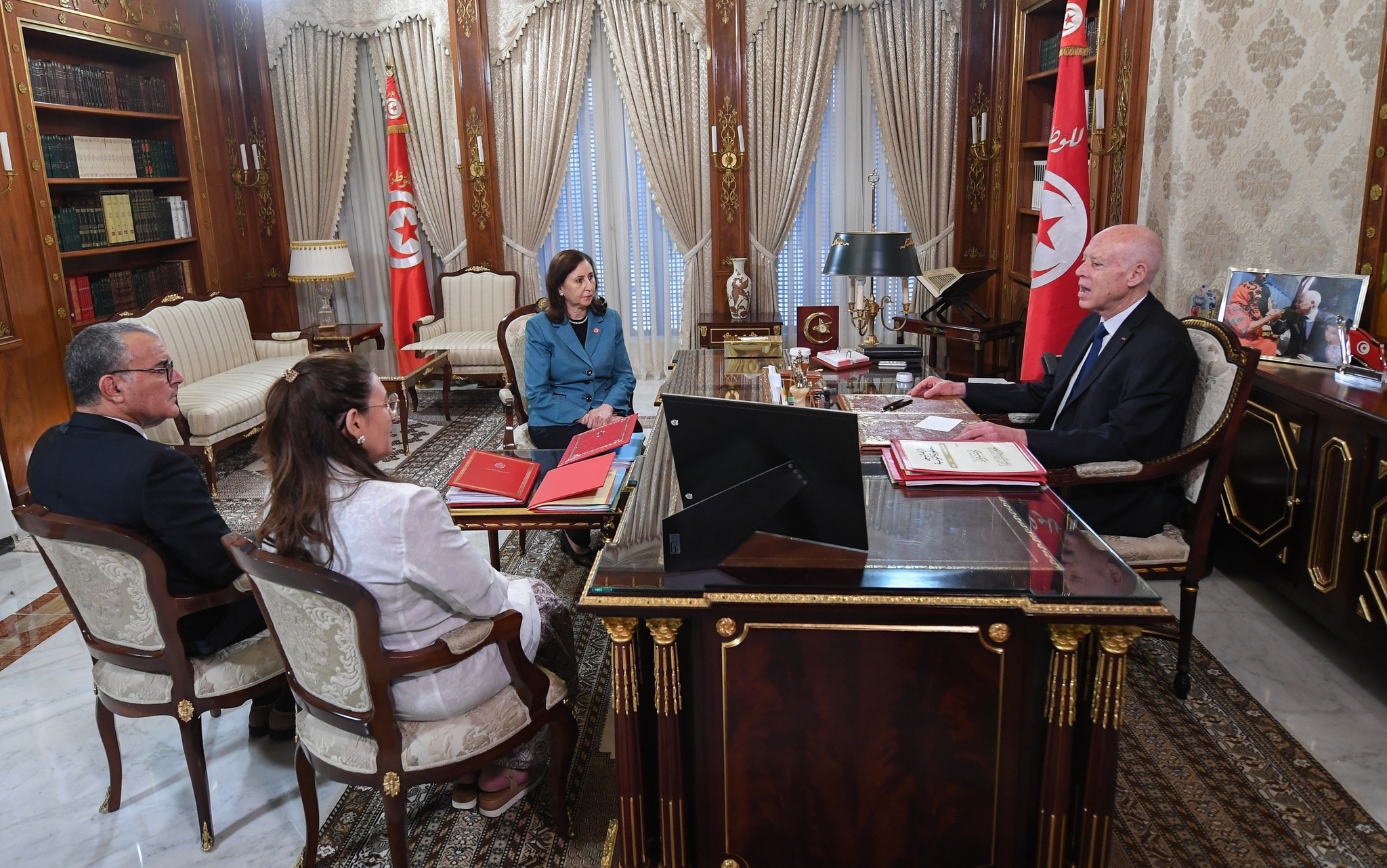 1753946187240-13db16985306