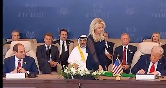 ترامب-والسيسي-يوقعان-وثيقة-اتفاق-وقف-اطلاق-النار-