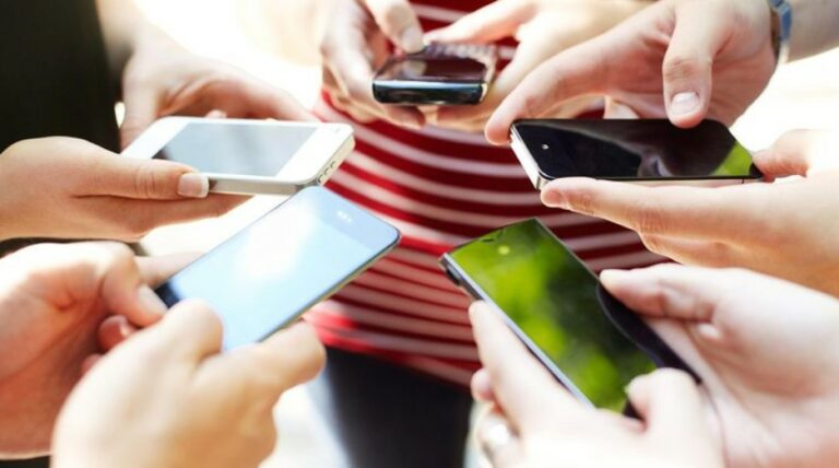 1764193666645-d1926fc2e5f1