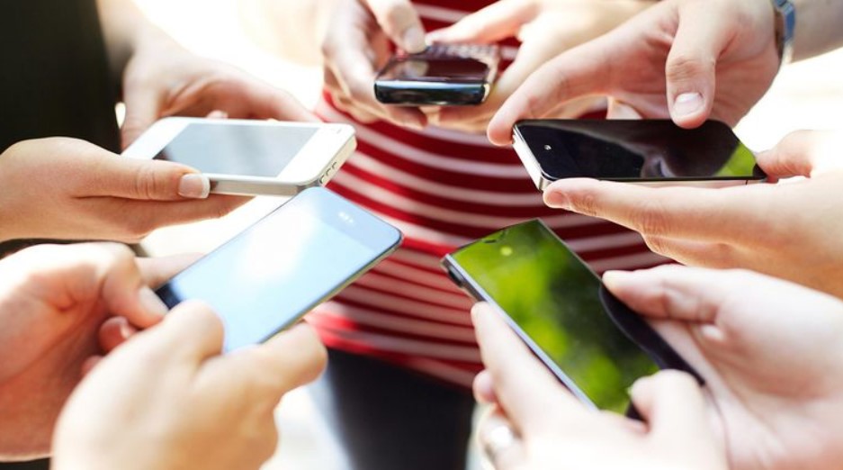 1764193666645-d1926fc2e5f1