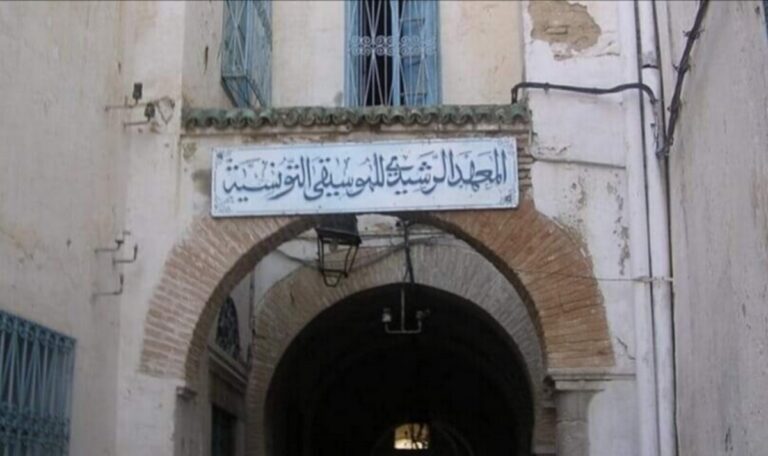 1764673906032-b837e1902de4