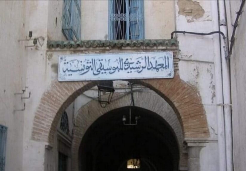 1764673906032-b837e1902de4