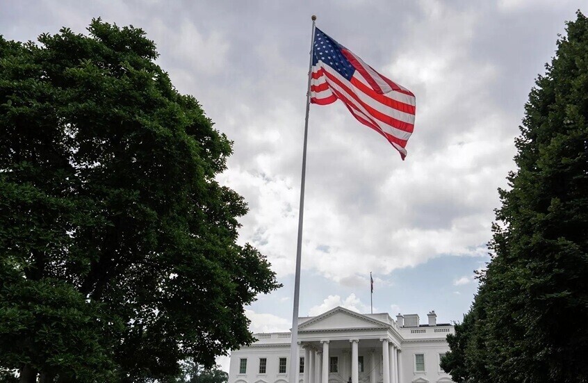 6937adfc4c59b77a17336fec