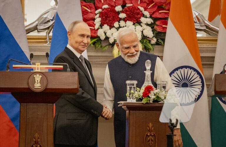 6937c36d4c59b778c41b92bc