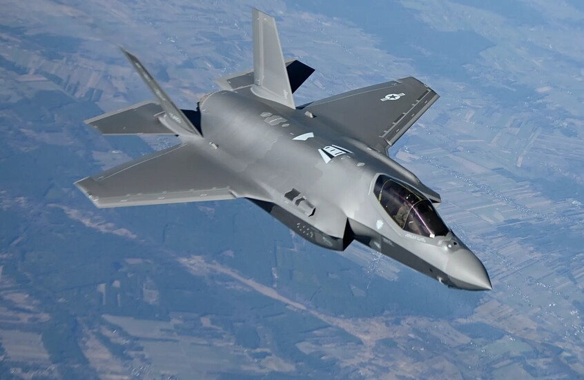 698fbf8b4c59b737bb5d4aa8