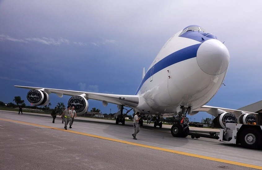 699e142c4c59b750ad615585