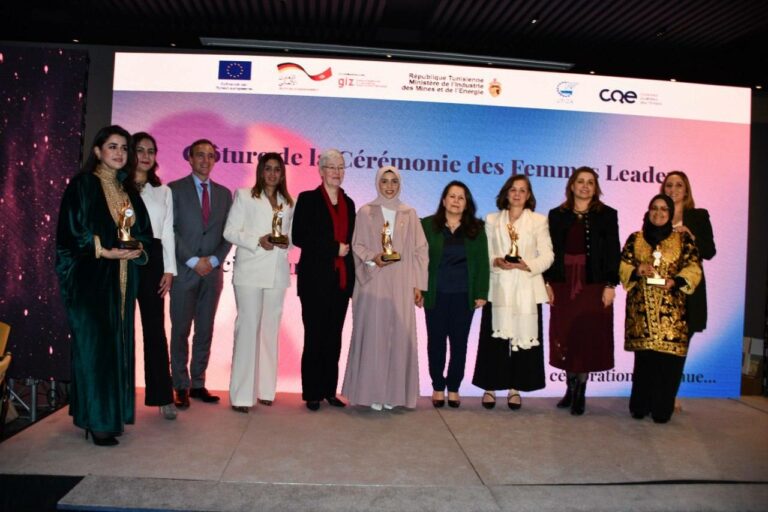 1772781294540-5a7717ba2a48