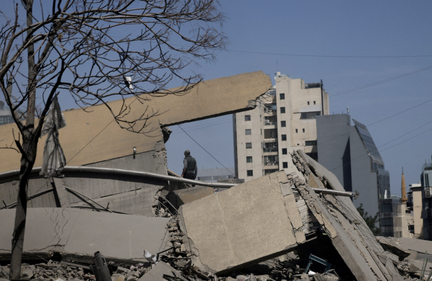 69beb90c4c59b74f6317e60d (1)