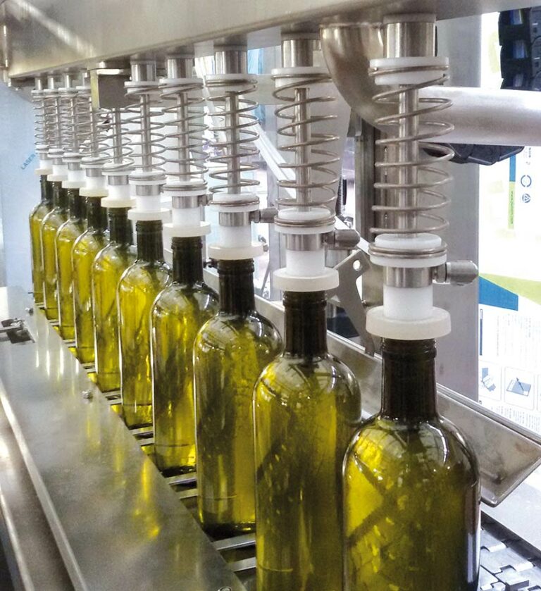 Bottiglie-601-imbottigliamento-olio