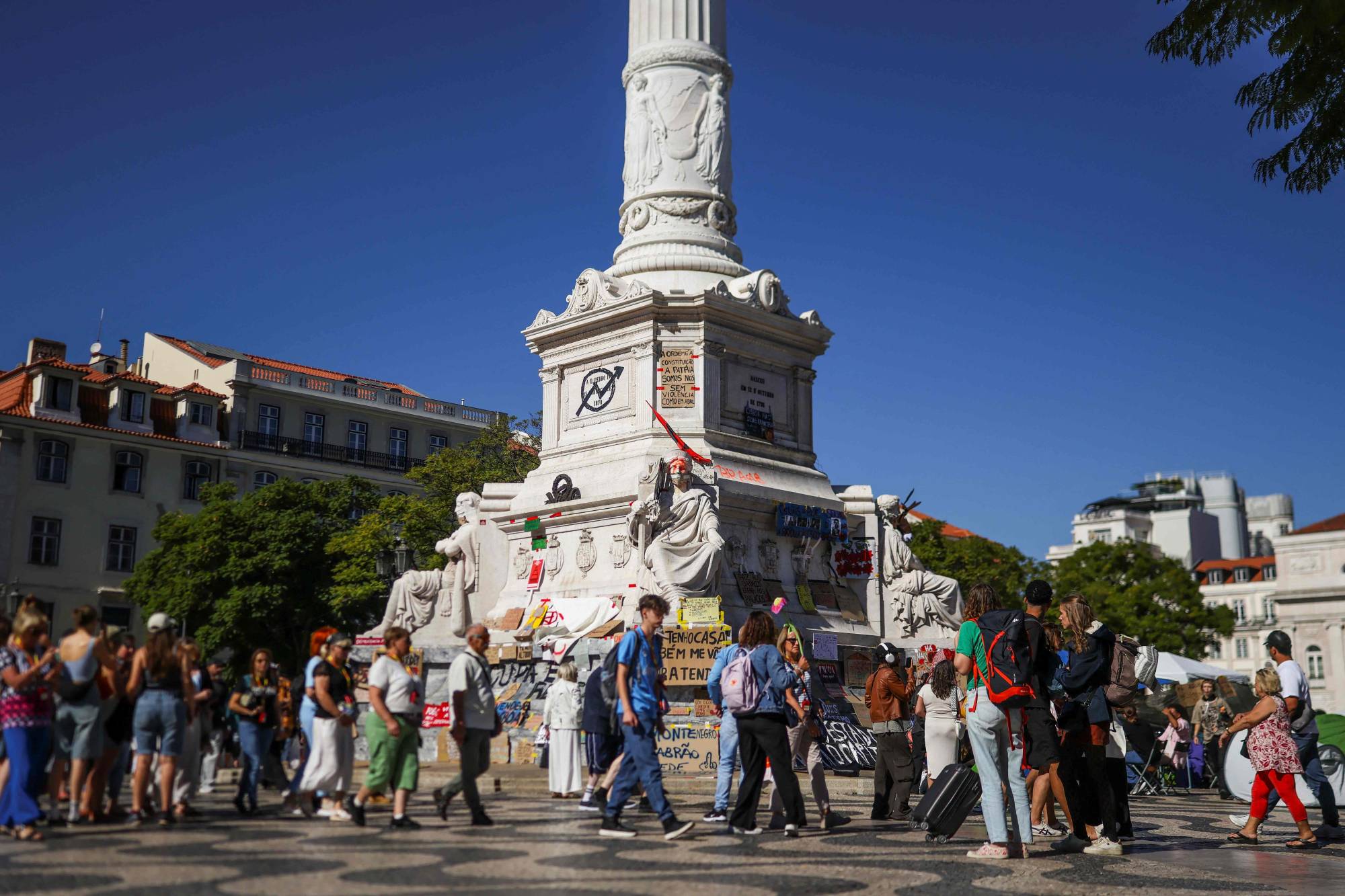 PORTUGAL-POLITICS-HOUSING-DEMO